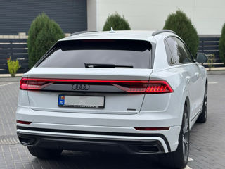 Audi Q8 foto 6