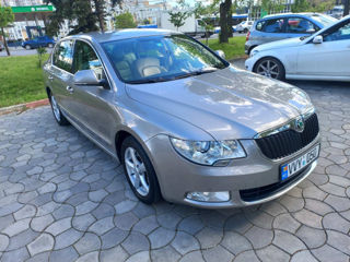 Skoda Superb foto 8