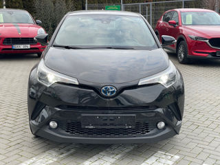 Toyota C-HR foto 6