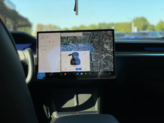 Tesla Model X foto 9