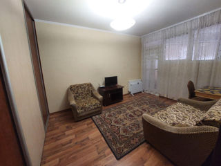 Apartament cu 2 camere, 50 m², Botanica, Chișinău foto 4