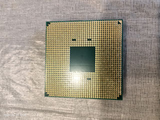 AMD Ryzen 7 3800xt + cooler foto 2