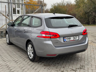 Peugeot 308 foto 4