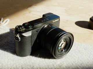 Panasonic Lumix GX80 + Lumix 25mm F1.7 foto 2