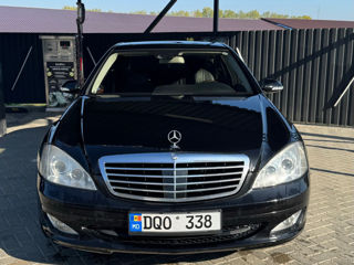 Mercedes S-Class