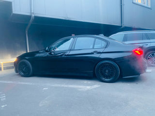 BMW 3 Series foto 8