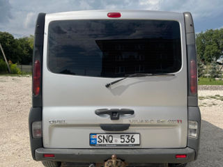 Opel Vivaro foto 5