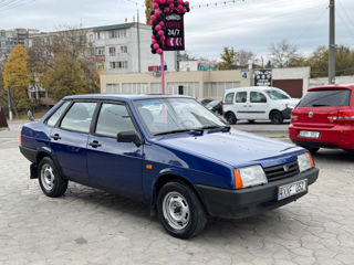 Lada / ВАЗ 21099 foto 3