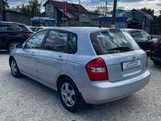 KIA Cerato foto 3