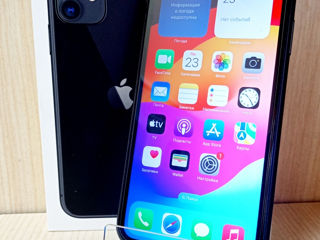 Apple iPhone 11 64 Gb.Pret 5990 lei