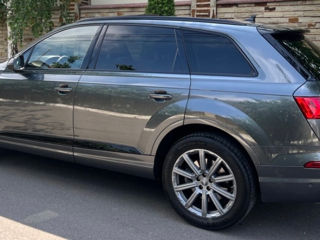 Audi Q7 foto 7