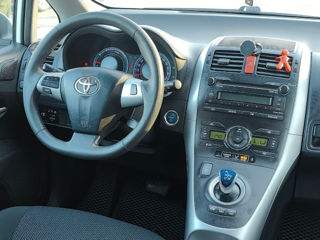 Toyota Auris foto 12