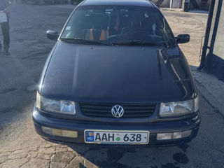 Volkswagen Passat foto 4