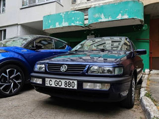 Volkswagen Passat foto 2