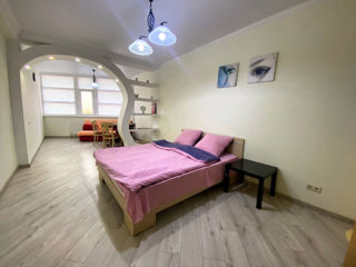 Apartament cu 2 camere, 94 m², Centru, Chișinău