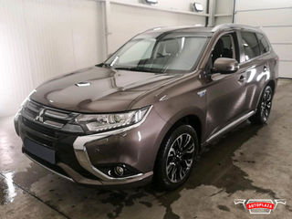 Mitsubishi Outlander foto 4