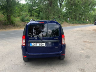 Dacia Logan foto 2