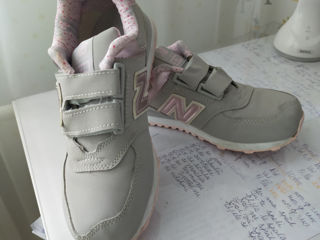 New Balance marimea 35