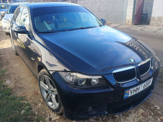 BMW 3 Series foto 6