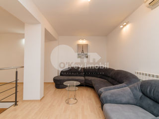 Apartament cu 2 camere, 100 m², Centru, Chișinău foto 4