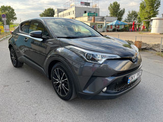 Toyota C-HR foto 5