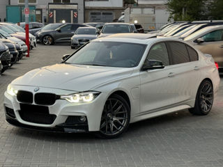 BMW 3 Series foto 5