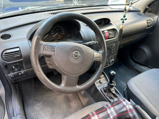 Opel Corsa foto 6