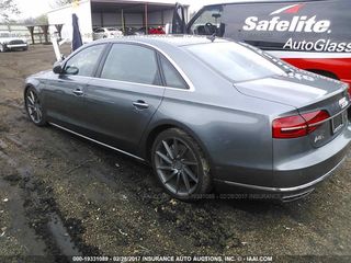 Audi A8 foto 2