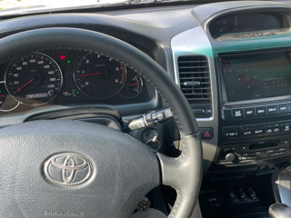 Toyota Land Cruiser Prado фото 4