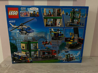 Lego City  60317 foto 2