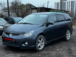 Mitsubishi Grandis foto 3