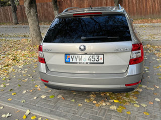 Skoda Octavia foto 3