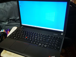 Продам Lenovo i5 3230M 500G ram 6g полностью рабочий батарея держит 3 чяса