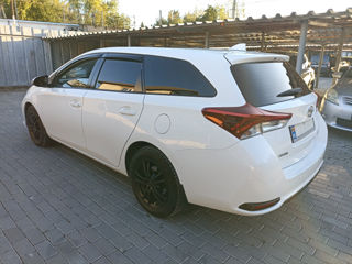 Toyota Auris foto 5