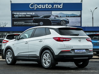 Opel Grandland X foto 2