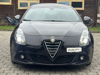 Alfa Romeo Giulietta foto 2