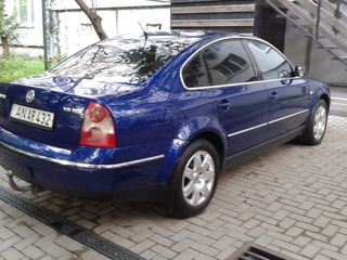 Volkswagen Passat foto 2