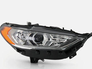 Fară  dreapta 2017-2020 Ford Fusion Halogen w/LED Новая фара foto 2