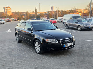 Audi A4 foto 2