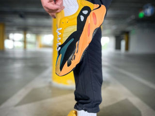 Adidas Yeezy Boost 700 Sun foto 7