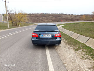 Mercedes E-Class foto 5