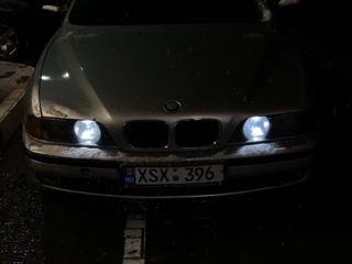 BMW 5 Series foto 5