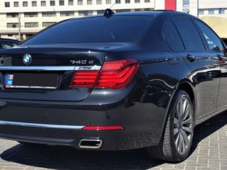 BMW 7 Series foto 5