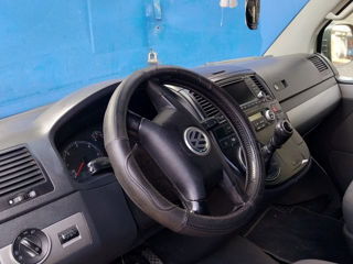 Volkswagen T5 foto 7