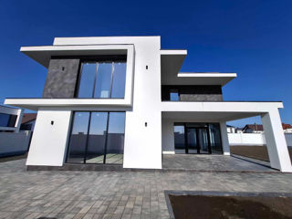 Casa Noua in Stil Hi-Tech, in Poiana Domneasca, Durlesti foto 0