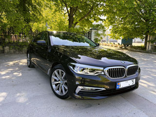 BMW 5 Series foto 1