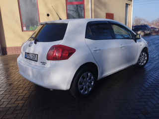 Toyota Auris foto 5