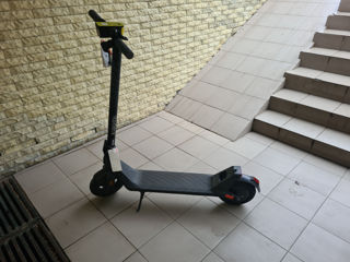 Trotineta electrica Xiaomi Mi Electric Scooter 4 Lite gen. 2 foto 2