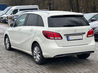 Mercedes B-Class foto 5