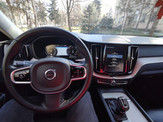 Volvo XC60 foto 12